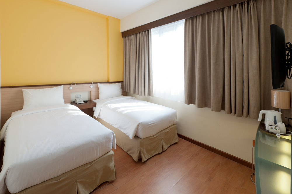 Nite & Day Jakarta - Mangga Besar Eksteriør bilde